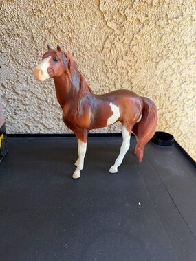 Vintage Breyer Horse Pirro #750401 Sorrel Pinto 2001 American Wild Mustang